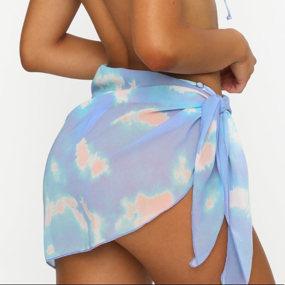 BUNDLE— Whitefox Boutique Aqua Tie Dye Bikini & Sarong - Picture 7 of 8